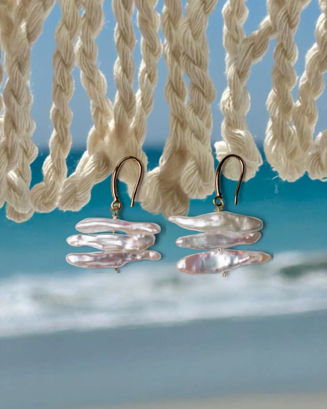 Aretes Koi, peces dorados con perla natural colgante